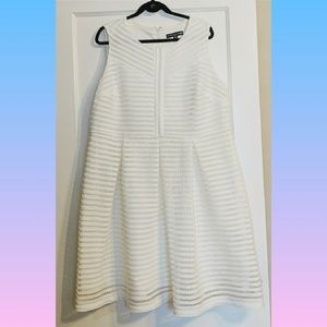 Madison Leigh 18W Dress